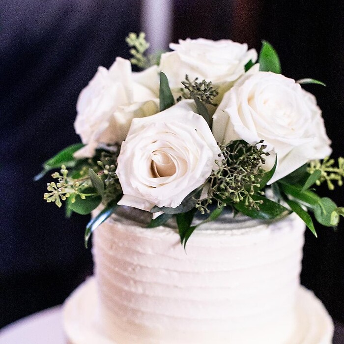 White Rose Cake Flowers