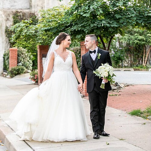 Moreland Bride &amp; Groom