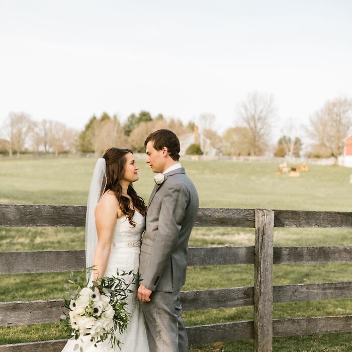 Gowe Bride and Groom
