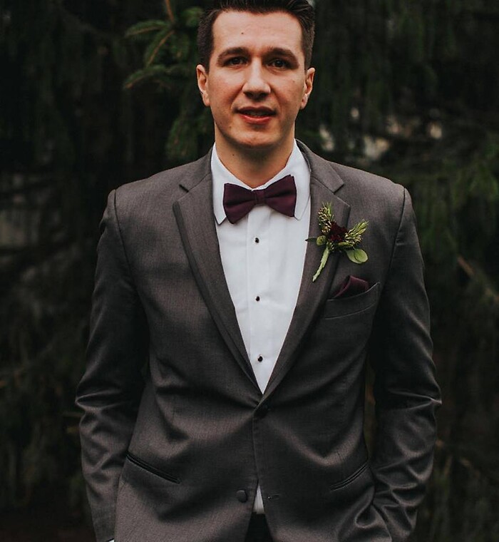 Alic Groom Bout